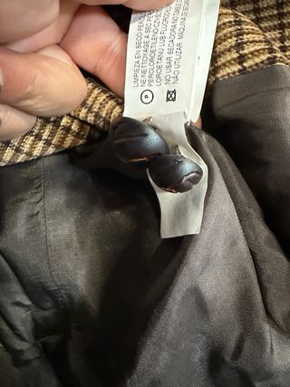 Blazer Zara cuadros marrón y amarillo Talla L