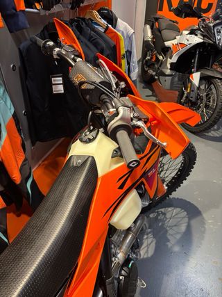 KTM EXC-F 300 4T 2026 Carnet A2