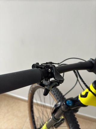 Scott Scale 930 (M) 2021 Mejorada