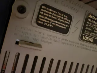 Televisor Loewe Gris