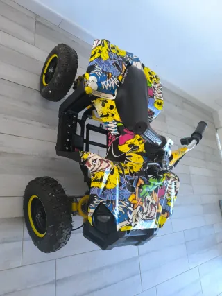 Quad a batería infantil