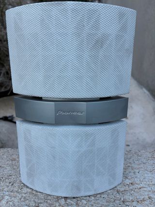 Altavoces Pioneer Beige y Plata
