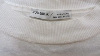 Vestido negro , Jersey marfil, y dos faldas