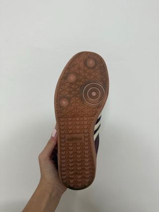 Adidas Samba Burdeos y blanco