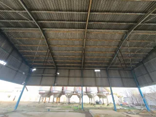 ESTRUCTURA METÁLICA CON TEJADO