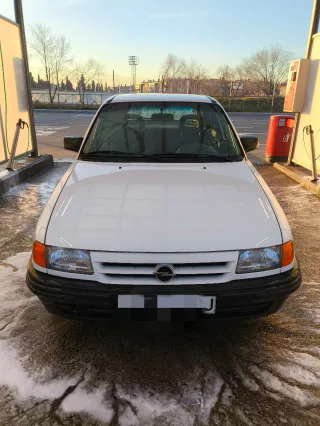 Opel Astra 1990