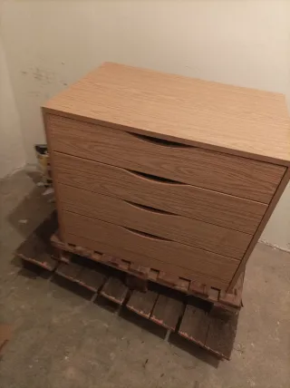 Cajonera de madera de 4 cajones