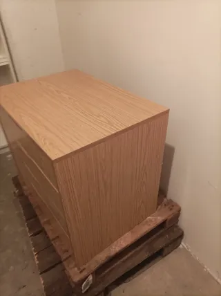 Cajonera de madera de 4 cajones