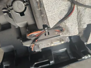 Guantera BMW Serie 1 E81 E87