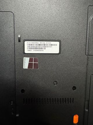 Acer Aspire E1-521 Notebook