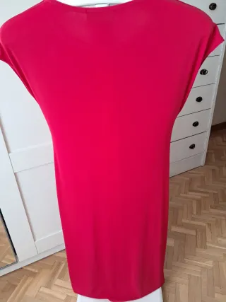 Vestido fiesta rojo drapeado