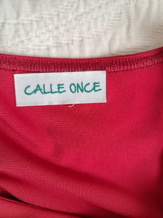 Vestido fiesta rojo drapeado