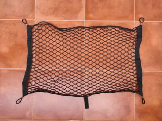 Red de maletero para el coche