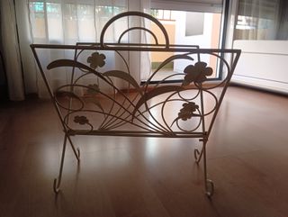 Revistero Vintage Metal Flores