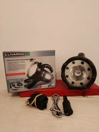 Proyector Recargable Livarno Lux