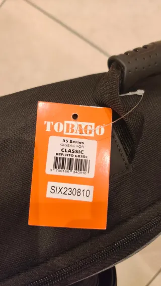 Funda per guitarra clàssica