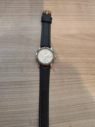 Reloj Lorus Cronógrafo Negro y Plateado