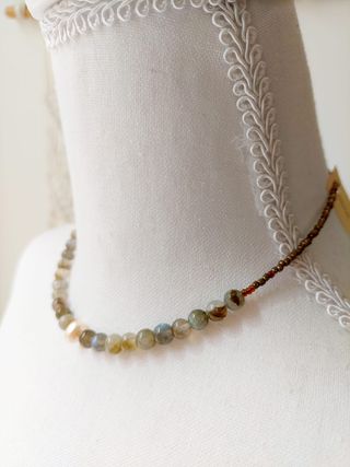 Collier in Labradorite naturale e perla di fiume