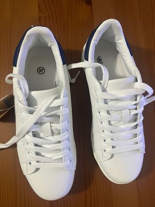 Zapatillas tipo Stan Smith