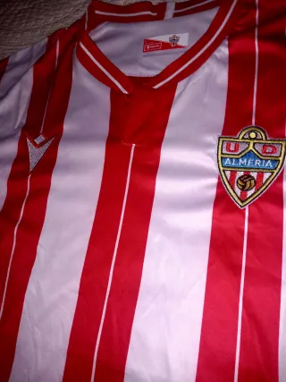 Camiseta de fútbol estilo UD Almería