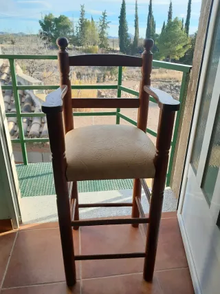 Trona madera bebé antigua buen estado