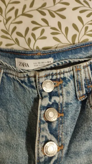 Pantalón vaquero Zara talla 13-14 años