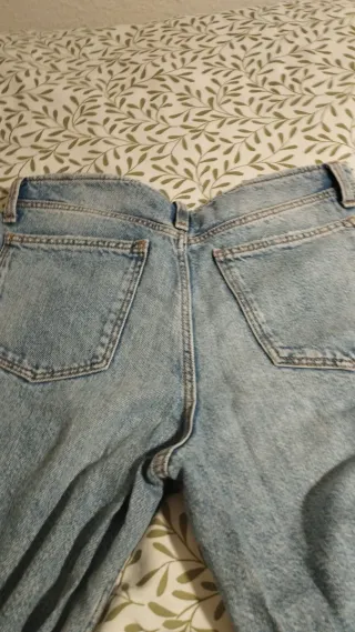 Pantalón vaquero Zara talla 13-14 años