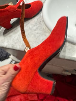 Vestido de flamenca rojo con volantes