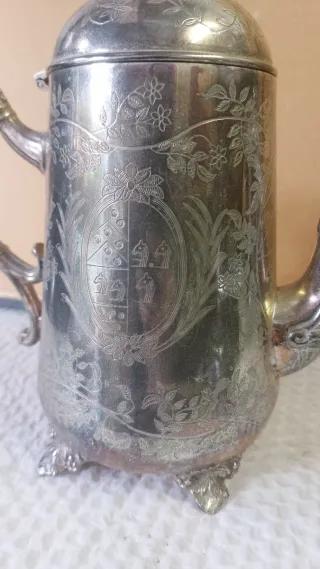 Antica teiera Sheffield collezione Jordan