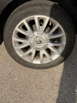 Renault Clio 2009 1.5 dci 180.000 km garantia