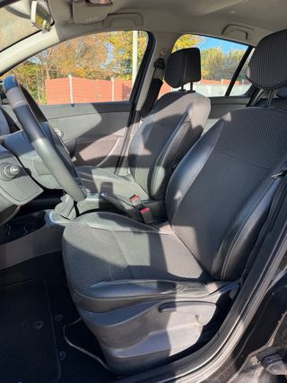 Renault Clio 2009 1.5 dci 180.000 km garantia