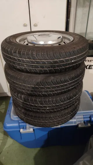 4 Ruedas completas 13 pulgadas para Seat Clásico