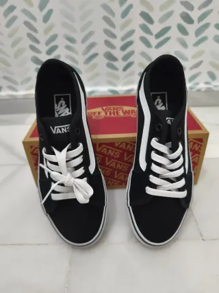 Zapatillas Vans Unisex Talla 39 y 42