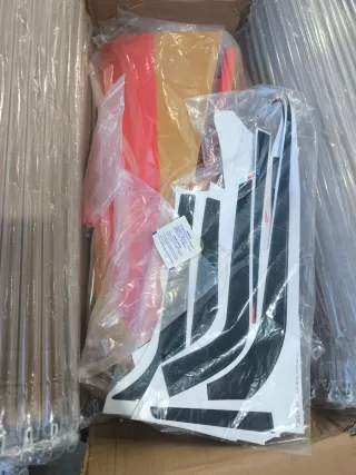 Piezas avión Acrobat Avant