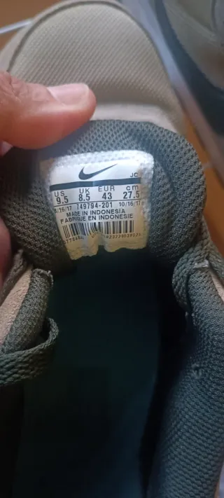 Zapatillas Nike MD Runner 2 Beige/Verde Oliva