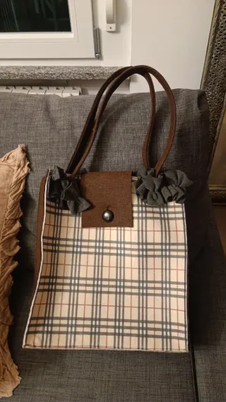 Borsa pannolenci fantasia check marrone e beige