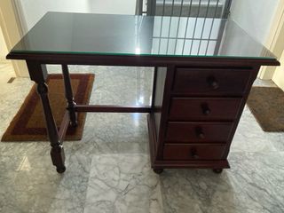 Mesa de estudio madera maciza con 3 cajones