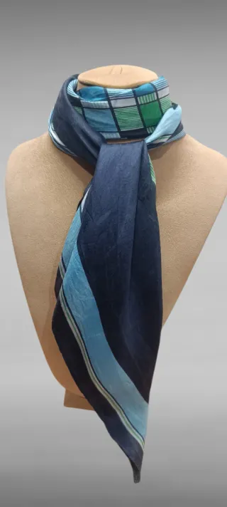 Pañuelo Riviera Seda Azul Verde