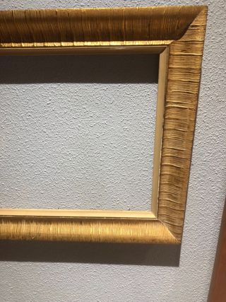 Marco antiguo dorado madera