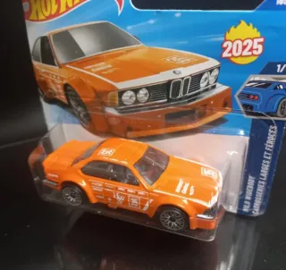 Hot Wheels BMW 635 CSI Naranja 2025