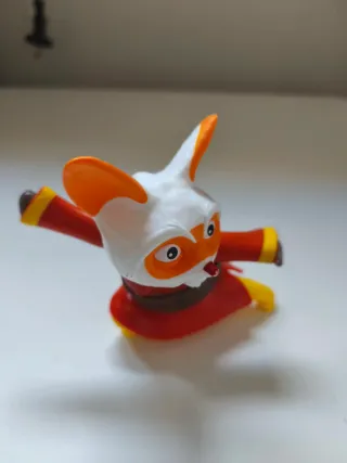 4 Figuras Juguete: Dragón, Conejo, Perro, Araña