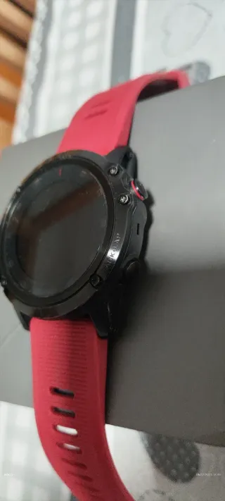 Garmin Fenix 5X Negro y Rojo