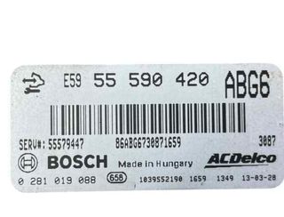 Centralita motor uce opel 55590420 cascada 132821