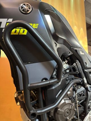 Defensas originales Yamaha Tenere 700