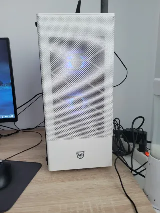 Caja Gaming Nfortec Blanca