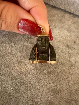Colgante Buda Jade y Oro 18kt 750