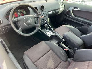 Audi A3 / 2.0 FSI / Automatico / Año 2004