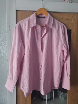 Camisa rosa de rayas finas Zara