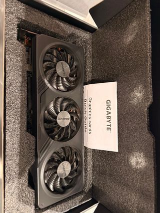 Tarjeta Gráfica Gigabyte RTX 4060 Ti 16GB