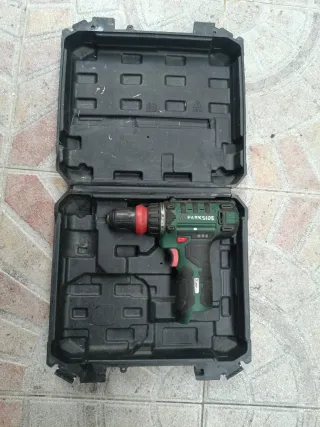 Aparafusadora Parkside 12V